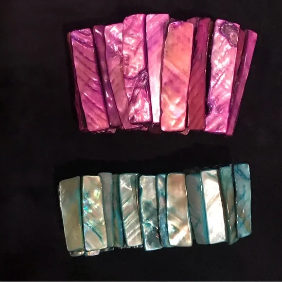 NEW YORK & COMPANY-Lot of 2 Gorgeous Pearlescent Stretch Statement Bracelets - Picture 3 of 4